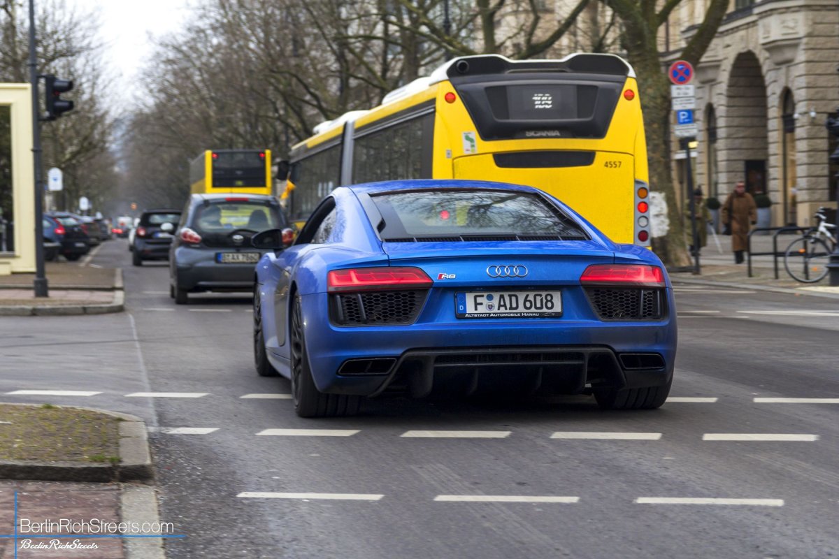 Audi R8 V10 (2016) spotted in Berlin — BerlinRichStreets